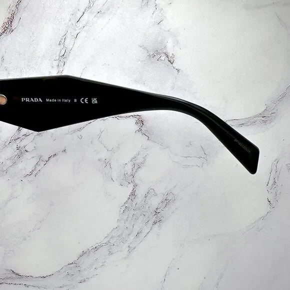 New PRADA Sunglasses - Picture 7 of 15